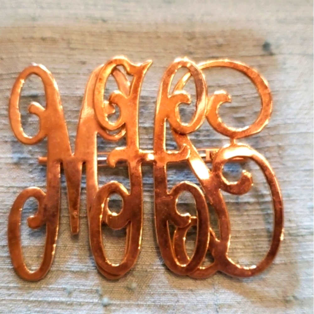 LARGE  INITIALS "M H‎ B" BROOCH/PIN  Brooch